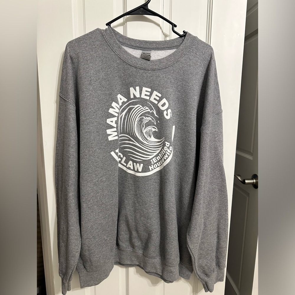 Mama Needs A Claw - XL